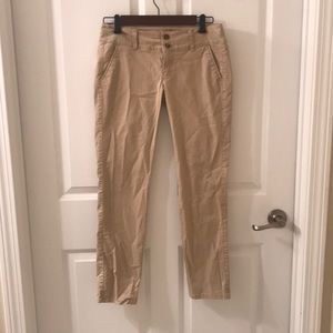 Women’s American eagle khaki skinny pants